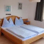Kern Apartamento Weyregg